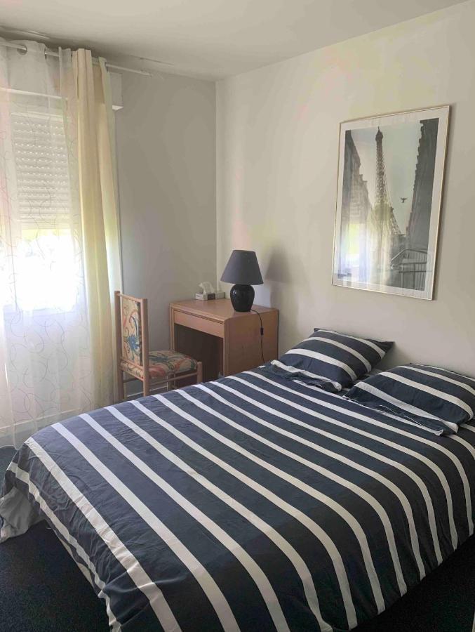 Chambre Proche De La Defense Daire Courbevoie Dış mekan fotoğraf
